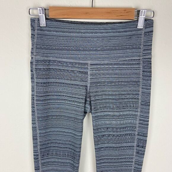 Athleta Jacquard Chaturanga High-Rise Textured Tights - Gray & Black - Picture 4 of 8